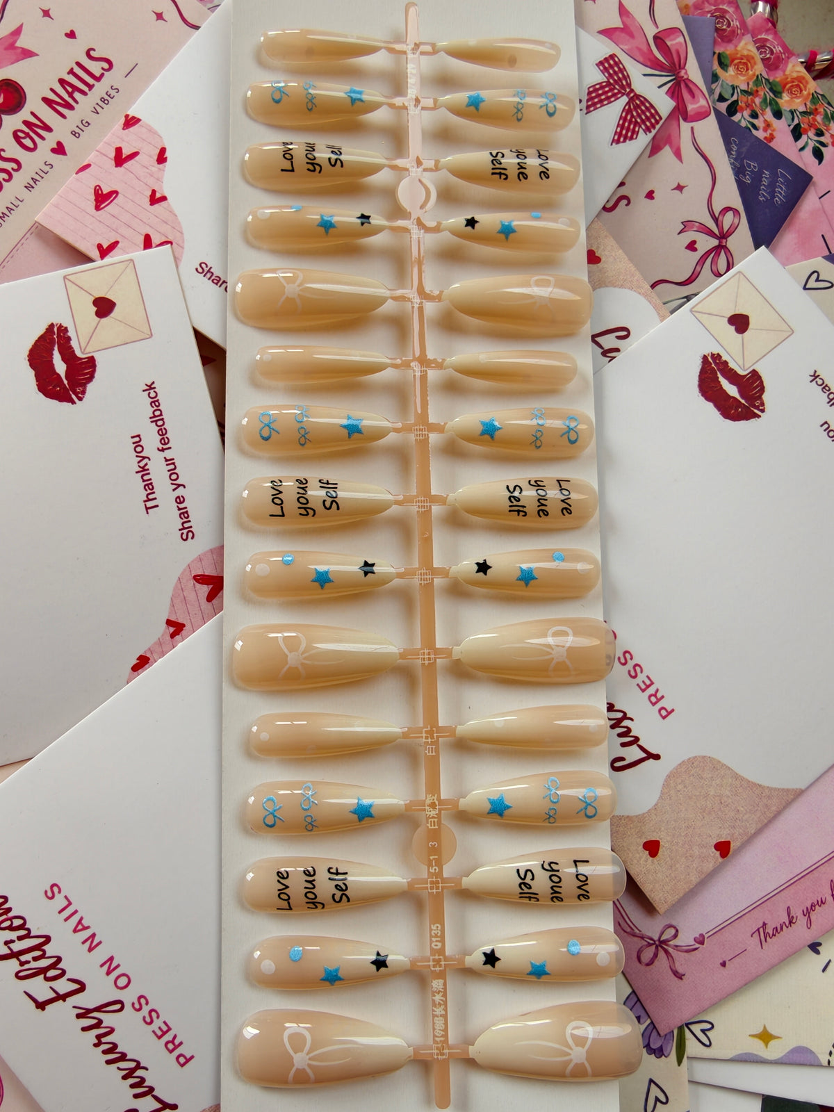 Long Glam - 30pcs Nails with application kit
