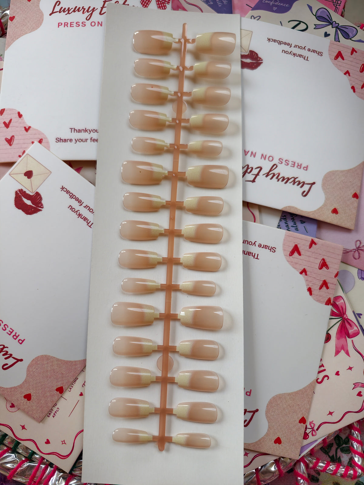 Hyper Nails- 30pcs Square Nails with application kit