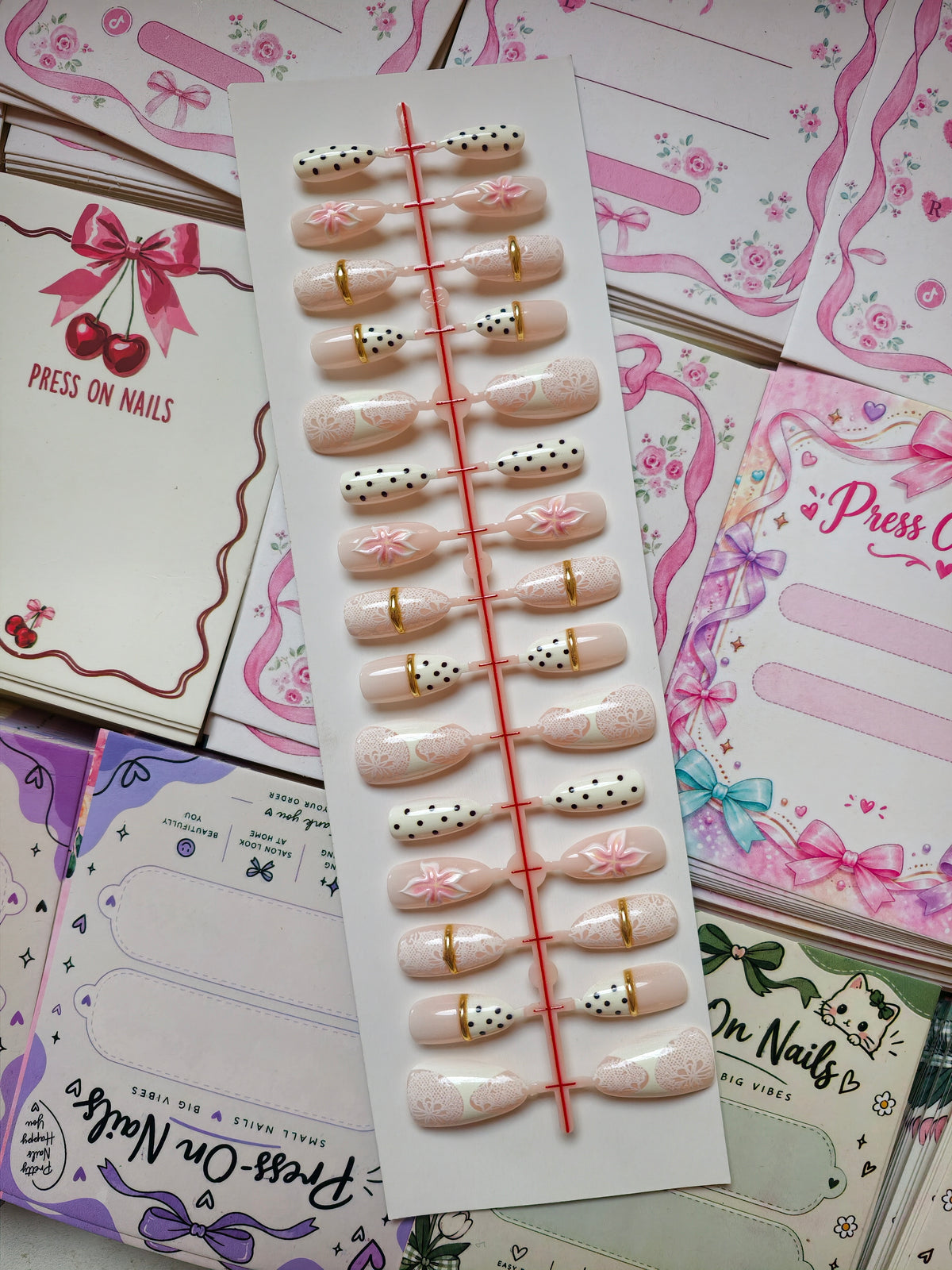 Royal Bride-30pcs soft girl 3d nails with application kit