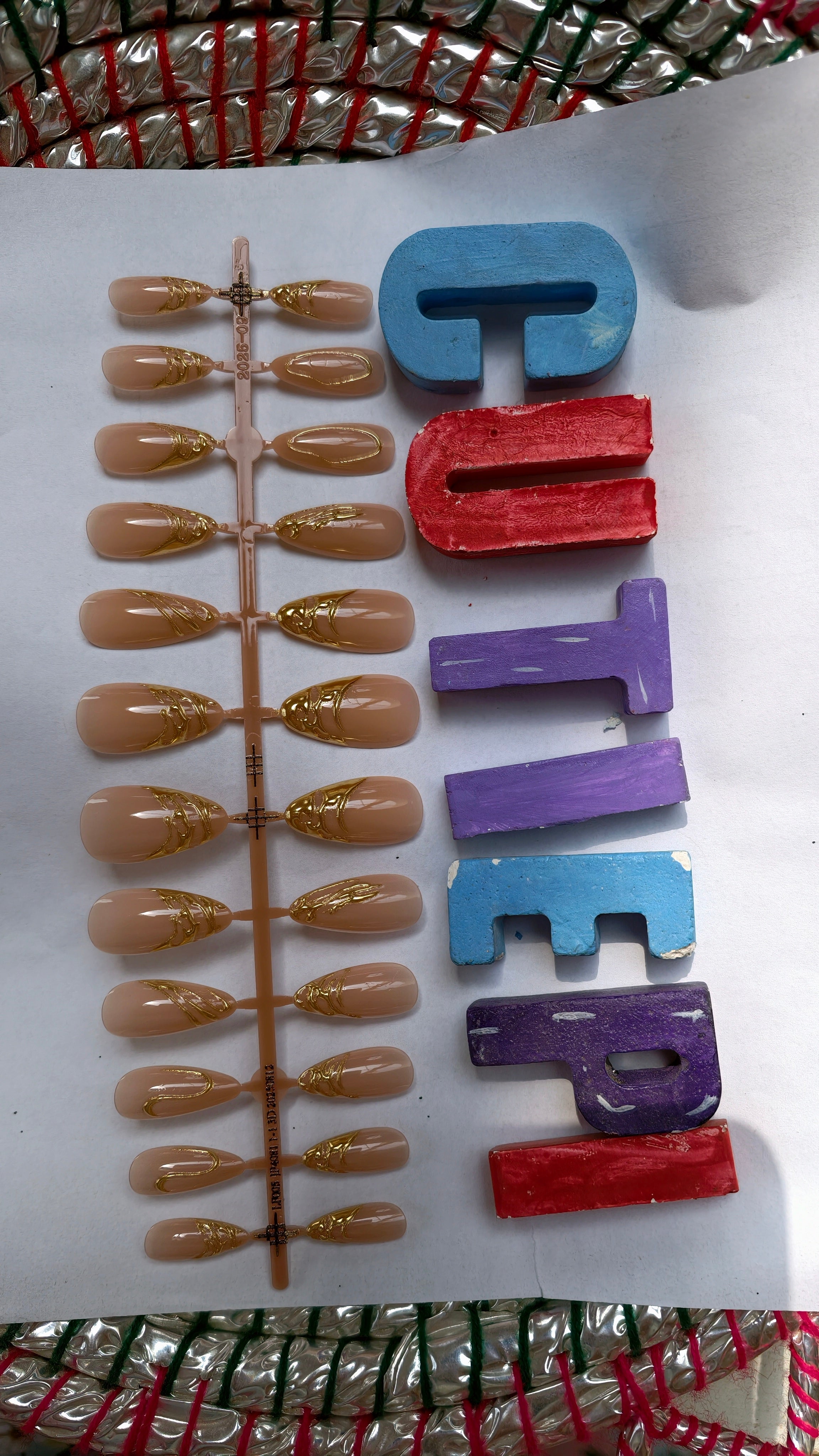 Chrome blend-24pcs Per stick (Each stick 399rs) Moq 10 sticks