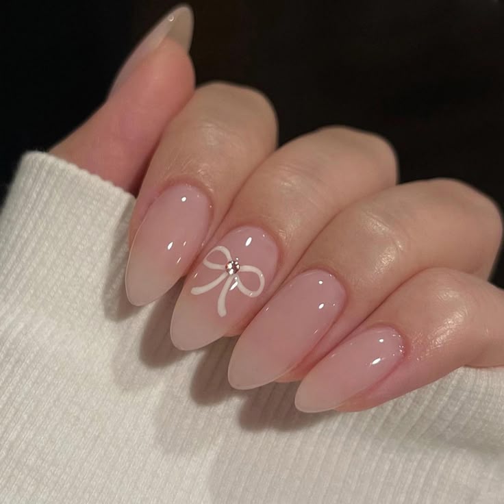Pink Bow Nails-24pcs (280rs) Nail Stick Moq 10 pcs Minimum (For Reselers only)