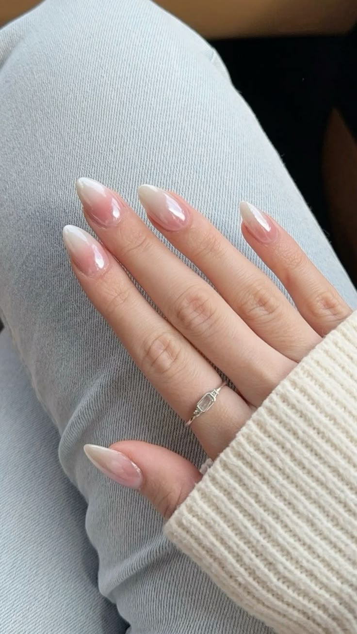 Barbie shine- 12pcs chrome nails per set (Each set 180rs) Moq 15 sets