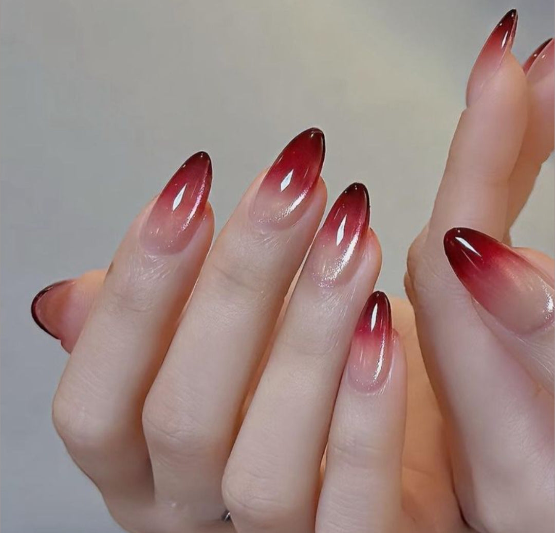 Sunset Dream -15pcs Cat eye Nails Per set (Each set 180rs) Moq 10 sets