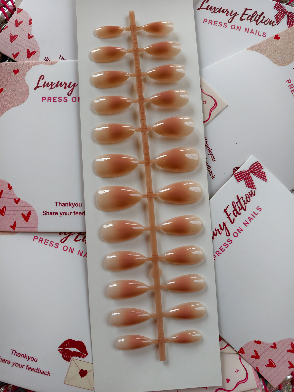 Plum Aura- 24pcs Gel Nails with application kit