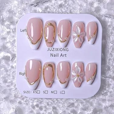 Handmade 3d Bridal French Nails-24pcs Per set in 480rs (Moq 5 pcs)