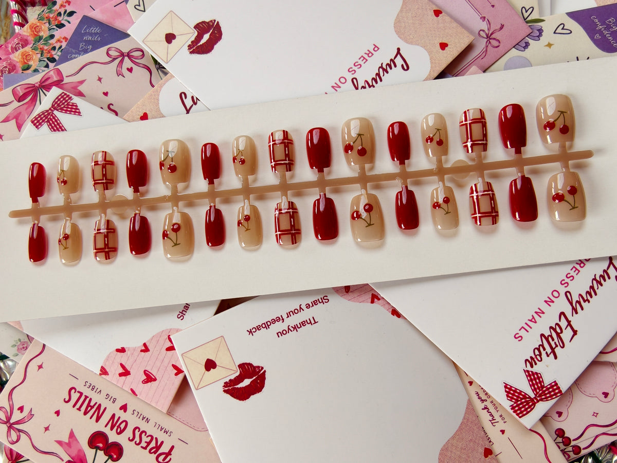Ruby beauty - 30pcs Cherry Nails with application kit
