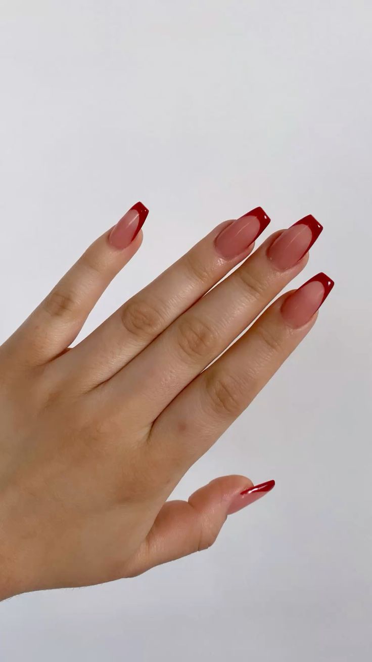 Red square-15 pcs French Set (180rs Per set) Moq 15 sets