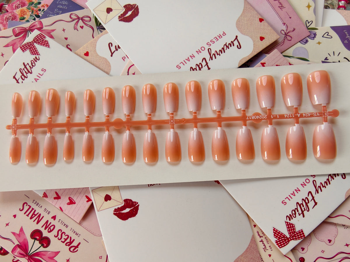 Ombre beauty - 30pcs Gel Nails with application kit