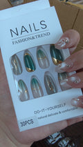 Emerald Beauty-10pcs 3d Handmade set (199rs Per set) Moq 10 sets